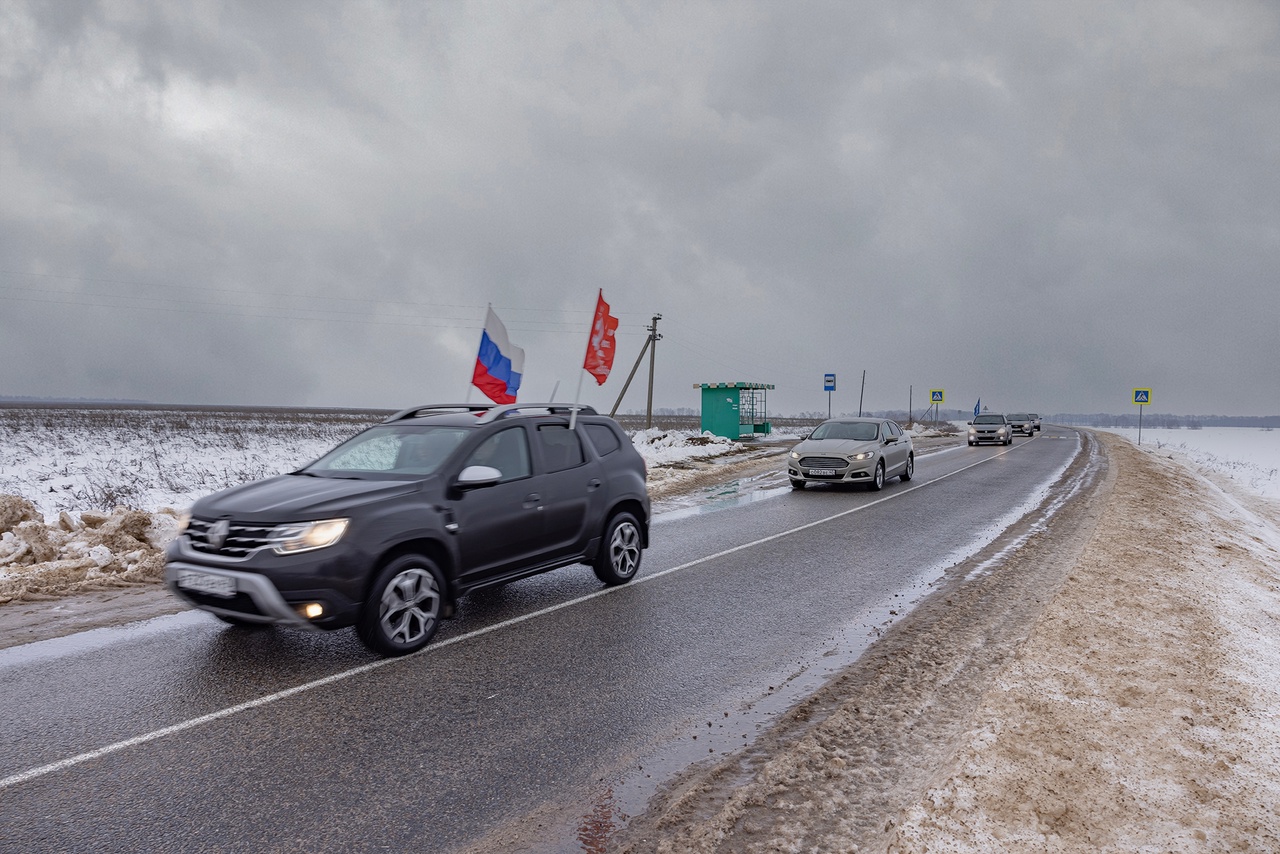 В Воротынске прошел автопробег "ЗНАМЯ ПОБЕДЫ"